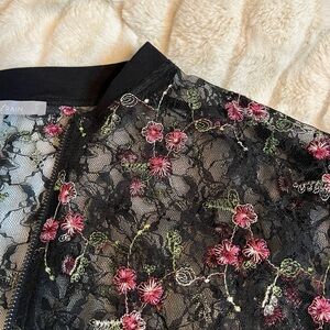 Boutique M Sheer Black Pink Full Zip Floral Sheer Lightweight Feminine Jacket